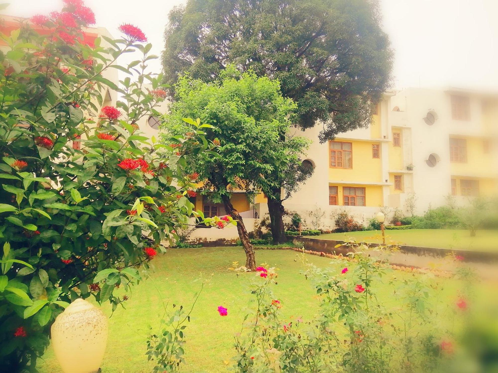 Ganga Vatika Boutique Hotel, Rishīkesh Exterior foto