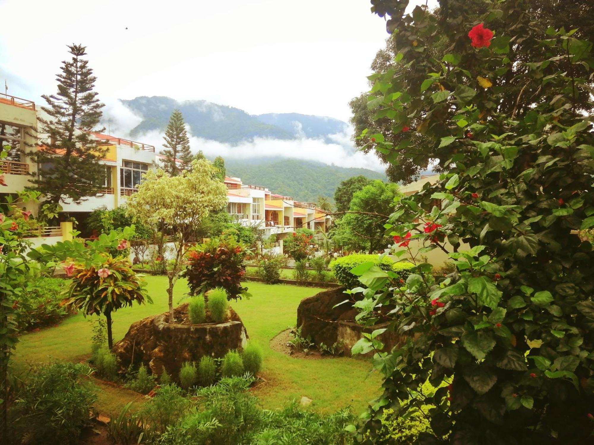 Ganga Vatika Boutique Hotel, Rishīkesh Exterior foto