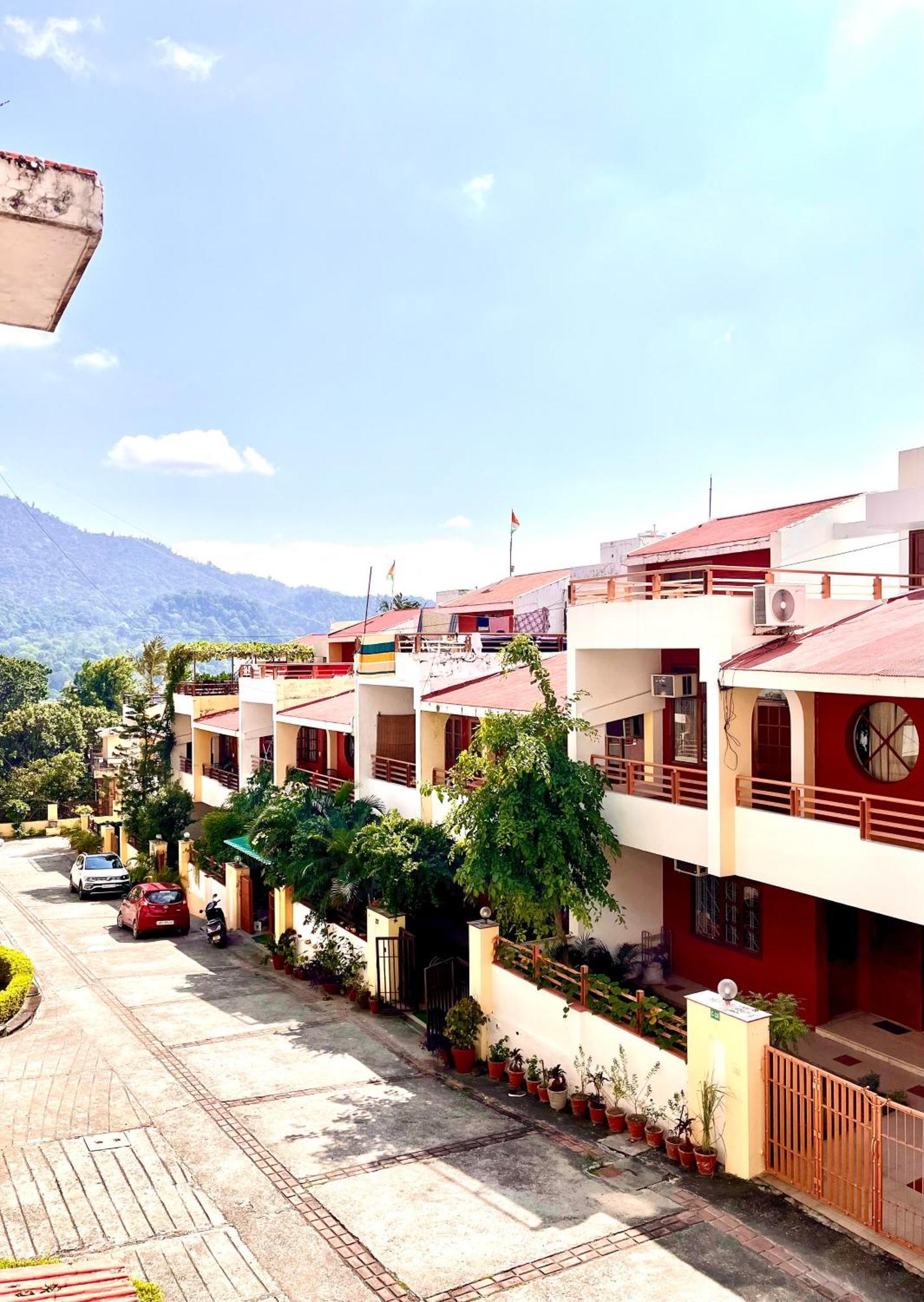 Ganga Vatika Boutique Hotel, Rishīkesh Exterior foto